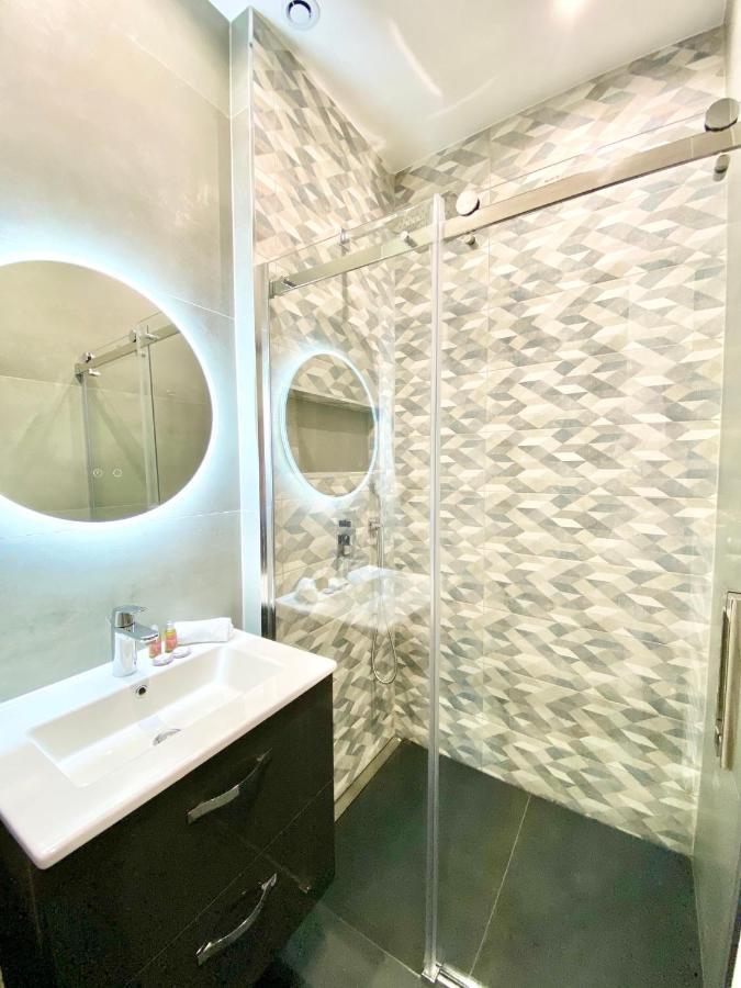 Maxim - Easy Home Booking Nizza Esterno foto