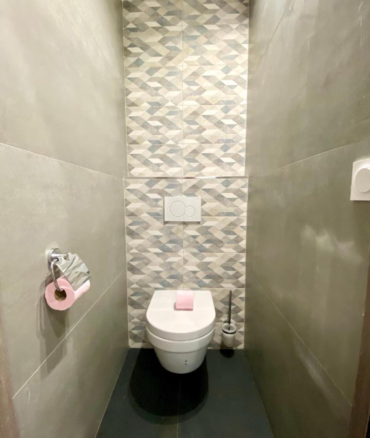 Maxim - Easy Home Booking Nizza Esterno foto